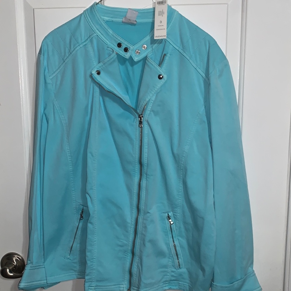 Beautiful light weight light blue Jean jacket size 3
